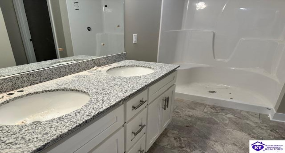 Hunter Lane, Elizabethtown, Kentucky 42701, ,3 BathroomsBathrooms,For Sale,Hunter Lane,HK24000872