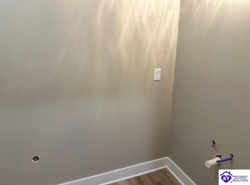 Hunter Lane, Elizabethtown, Kentucky 42701, ,3 BathroomsBathrooms,For Sale,Hunter Lane,HK24000872