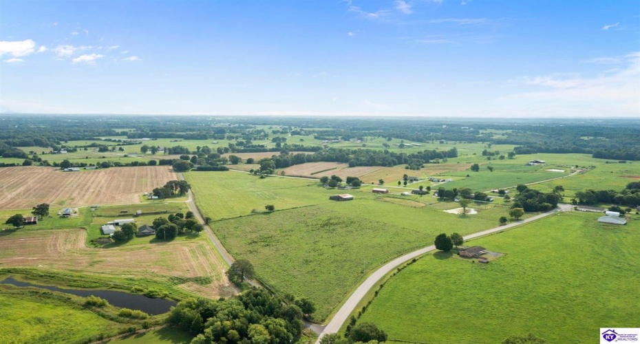 Porter Pike, Oakland, Kentucky 42159, ,For Sale,Porter Pike,HK23001998 Porter Pike, Oakland, Kentucky 42159, ,For Sale,Porter Pike,HK23001998