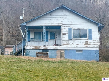 Henry Clay Road, Lookout, Kentucky 41542, ,1 BathroomBathrooms,For Sale,Henry Clay Road,HK24000602