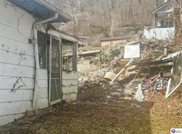 Henry Clay Road, Lookout, Kentucky 41542, ,1 BathroomBathrooms,For Sale,Henry Clay Road,HK24000602