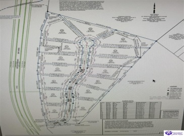 Foxwood Court, Elizabethtown, Kentucky 42701, ,For Sale,Foxwood Court,HK24000988