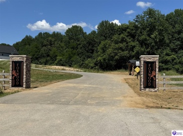 Foxwood Court, Elizabethtown, Kentucky 42702, ,For Sale,Foxwood Court,HK24000990