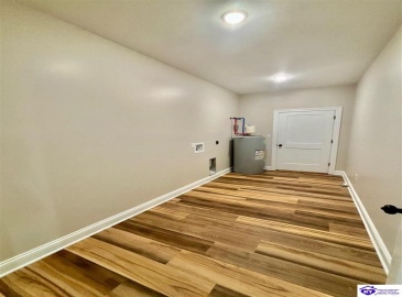 Clyde Road, Campbellsville, Kentucky 42718, ,2 BathroomsBathrooms,For Sale,Clyde Road,HK24000964