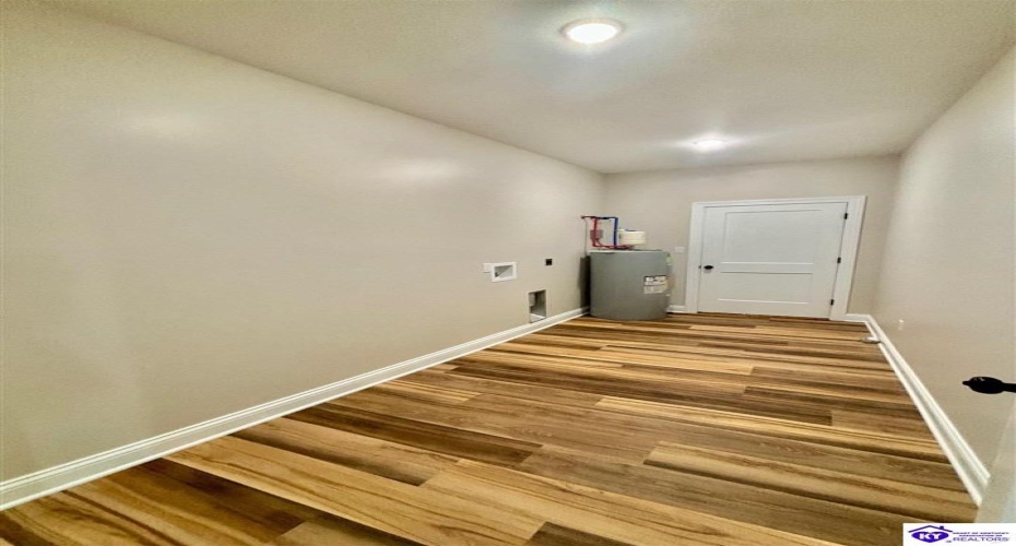 Clyde Road, Campbellsville, Kentucky 42718, ,2 BathroomsBathrooms,For Sale,Clyde Road,HK24000964