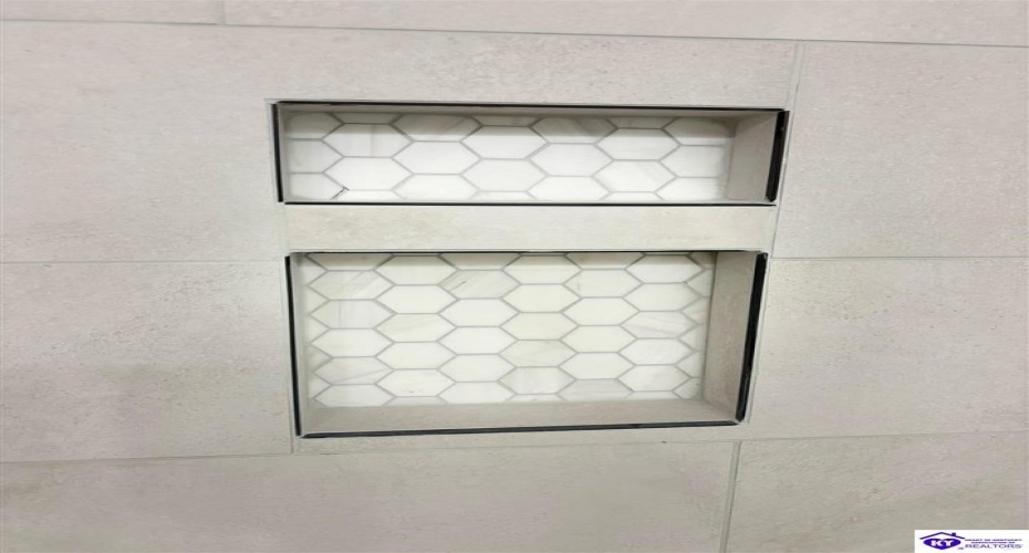 Clyde Road, Campbellsville, Kentucky 42718, ,2 BathroomsBathrooms,For Sale,Clyde Road,HK24000964