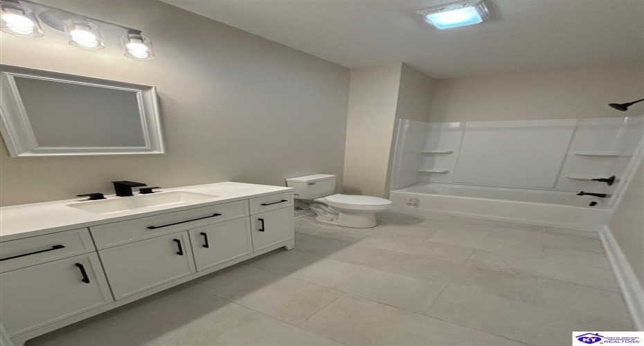 Clyde Road, Campbellsville, Kentucky 42718, ,2 BathroomsBathrooms,For Sale,Clyde Road,HK24000964