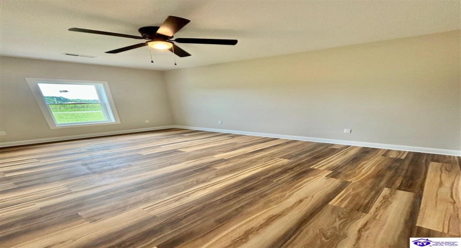 Clyde Road, Campbellsville, Kentucky 42718, ,2 BathroomsBathrooms,For Sale,Clyde Road,HK24000964