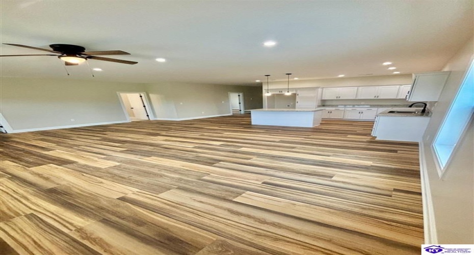 Clyde Road, Campbellsville, Kentucky 42718, ,2 BathroomsBathrooms,For Sale,Clyde Road,HK24000964