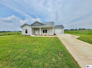 Clyde Road, Campbellsville, Kentucky 42718, ,2 BathroomsBathrooms,For Sale,Clyde Road,HK24000964