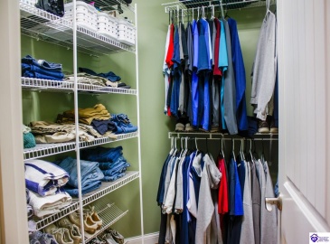 Springfield Road, Elizabethtown, Kentucky 42701, ,5 BathroomsBathrooms,For Sale,Springfield Road,HK23003422