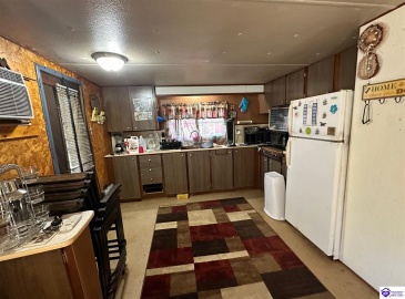 Eddings Lane, Scottsville, Kentucky 42164, ,1 BathroomBathrooms,For Sale,Eddings Lane,HK24001039