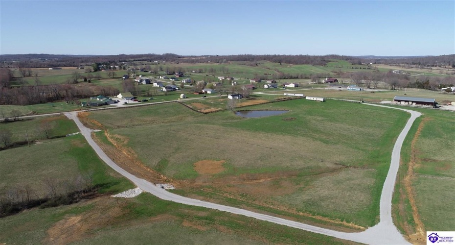 Moore Farm Road, Leitchfield, Kentucky 42754, ,For Sale,Moore Farm Road,HK24001076 Moore Farm Road, Leitchfield, Kentucky 42754, ,For Sale,Moore Farm Road,HK24001076