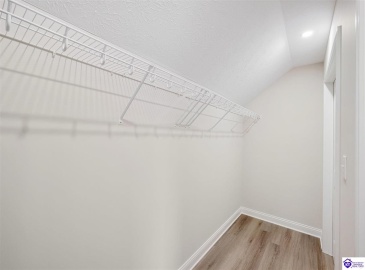 Magnolia Court, Vine Grove, Kentucky 40175, ,3 BathroomsBathrooms,For Sale,Magnolia Court,HK24001105