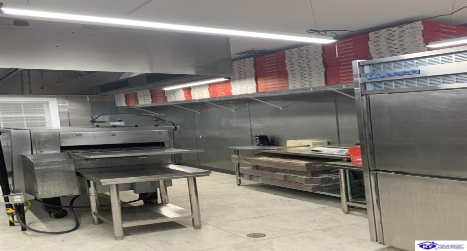 Owensboro Road, Leitchfield, Kentucky 42754, ,For Sale,Owensboro Road,HK24001121