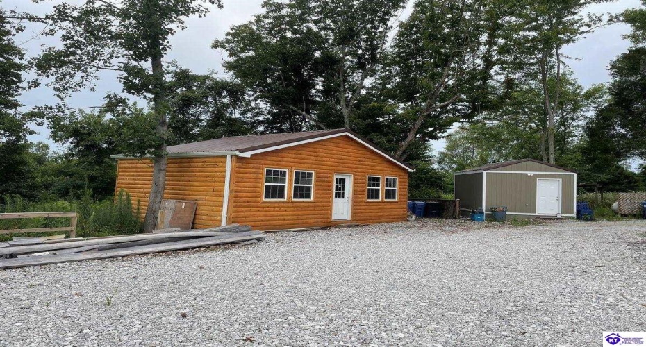 Owensboro Road, Leitchfield, Kentucky 42754, ,For Sale,Owensboro Road,HK24001121