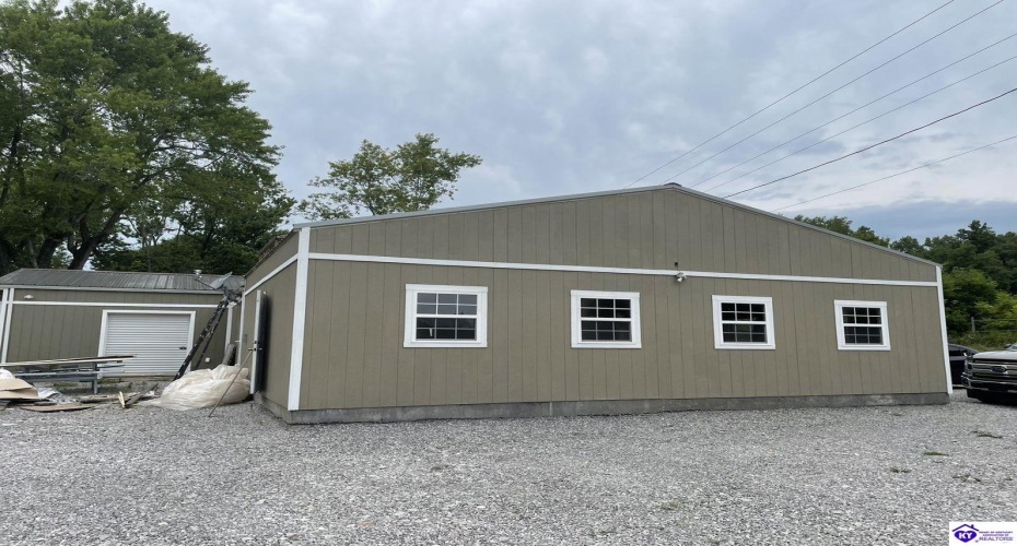 Owensboro Road, Leitchfield, Kentucky 42754, ,For Sale,Owensboro Road,HK24001121