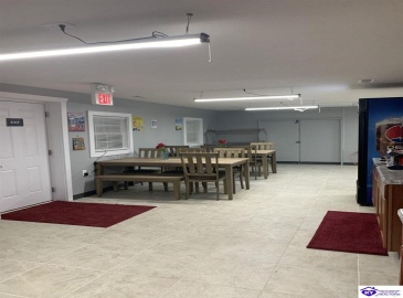 Owensboro Road, Leitchfield, Kentucky 42754, ,For Sale,Owensboro Road,HK24001121