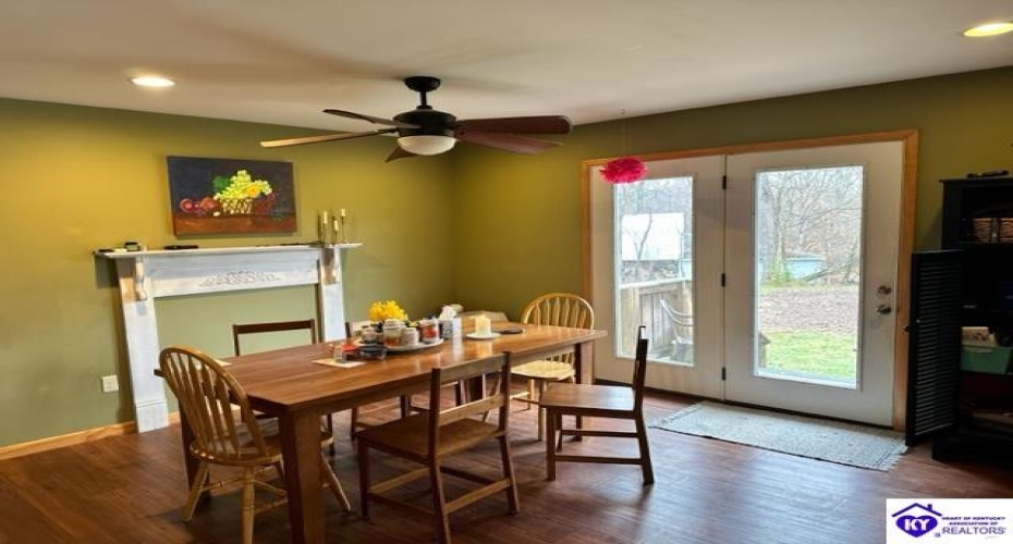 Dixie Highway, Elizabethtown, Kentucky 42701, ,For Sale,Dixie Highway,HK24001187