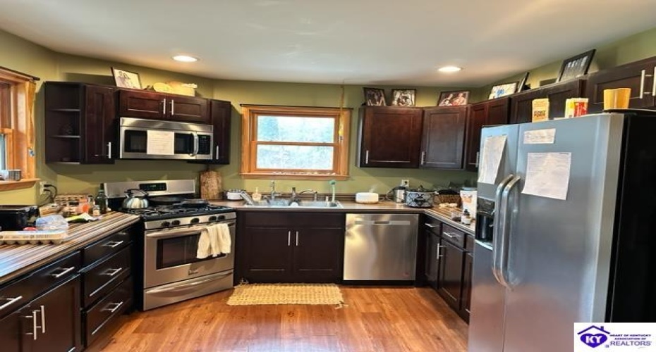 Dixie Highway, Elizabethtown, Kentucky 42701, ,For Sale,Dixie Highway,HK24001187