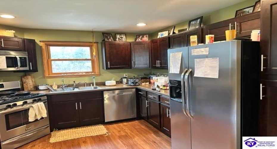 Dixie Highway, Elizabethtown, Kentucky 42701, ,For Sale,Dixie Highway,HK24001187