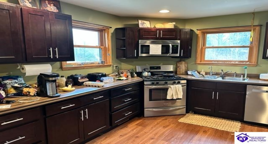 Dixie Highway, Elizabethtown, Kentucky 42701, ,For Sale,Dixie Highway,HK24001187