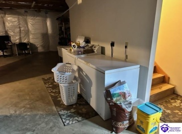 Dixie Highway, Elizabethtown, Kentucky 42701, ,For Sale,Dixie Highway,HK24001187