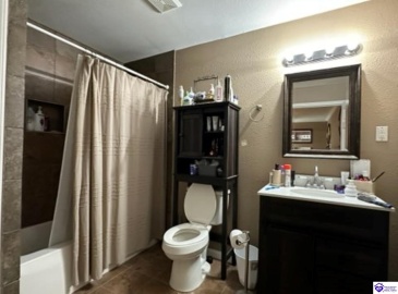 Rogersville Road, Radcliff, Kentucky 40160, ,4 BathroomsBathrooms,For Sale,Rogersville Road,HK24000420