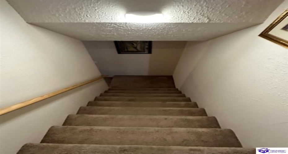 Rogersville Road, Radcliff, Kentucky 40160, ,4 BathroomsBathrooms,For Sale,Rogersville Road,HK24000420