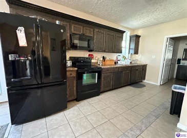 Rogersville Road, Radcliff, Kentucky 40160, ,4 BathroomsBathrooms,For Sale,Rogersville Road,HK24000420