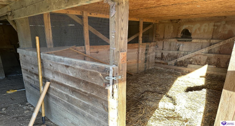 Rogersville Road, Radcliff, Kentucky 40160, ,4 BathroomsBathrooms,For Sale,Rogersville Road,HK24000420