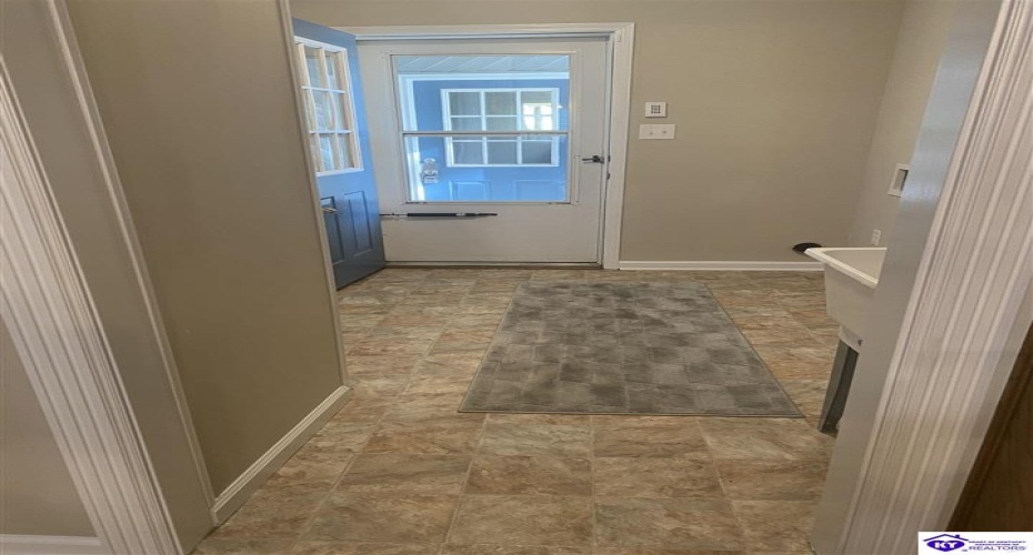 Birch Drive, Elizabethtown, Kentucky 42701, ,2 BathroomsBathrooms,For Sale,Birch Drive,HK24001186