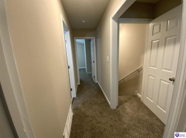 Birch Drive, Elizabethtown, Kentucky 42701, ,2 BathroomsBathrooms,For Sale,Birch Drive,HK24001186