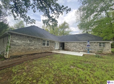 Birch Drive, Elizabethtown, Kentucky 42701, ,2 BathroomsBathrooms,For Sale,Birch Drive,HK24001186