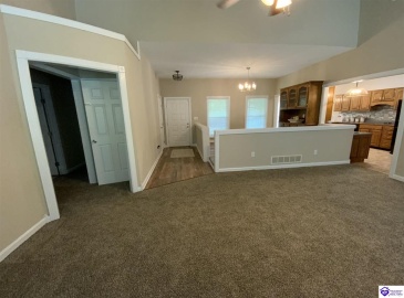 Birch Drive, Elizabethtown, Kentucky 42701, ,2 BathroomsBathrooms,For Sale,Birch Drive,HK24001186