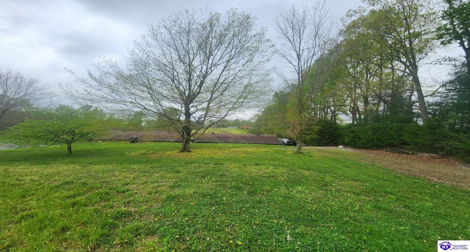 Highway 1870, Russell Springs, Kentucky 42642, ,2 BathroomsBathrooms,For Sale,Highway 1870,HK24001378