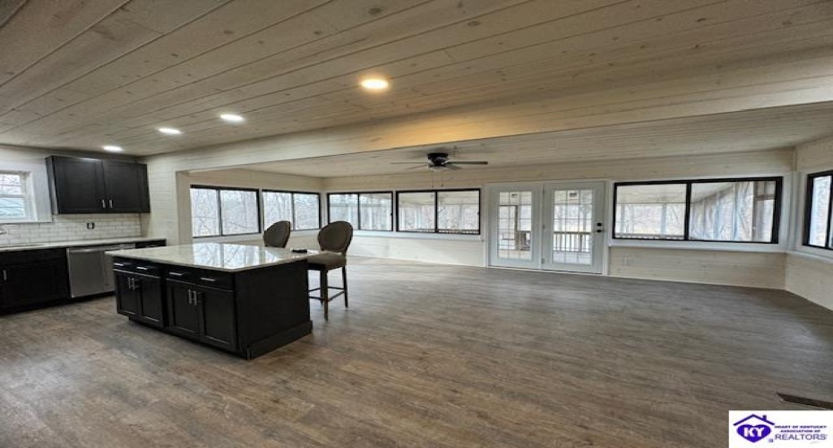 Cannons Point Lane, McDaniels, Kentucky 40152, ,2 BathroomsBathrooms,For Sale,Cannons Point Lane,HK24000861