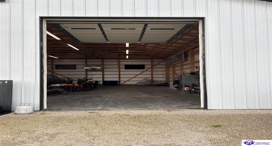 Dixie Highway, Sonora, Kentucky 42776, ,For Sale,Dixie Highway,HK24001442