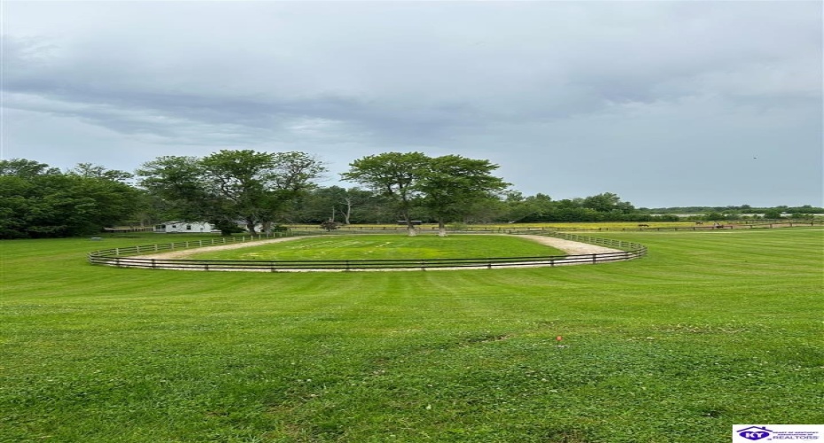 Dixie Highway, Sonora, Kentucky 42776, ,For Sale,Dixie Highway,HK24001442