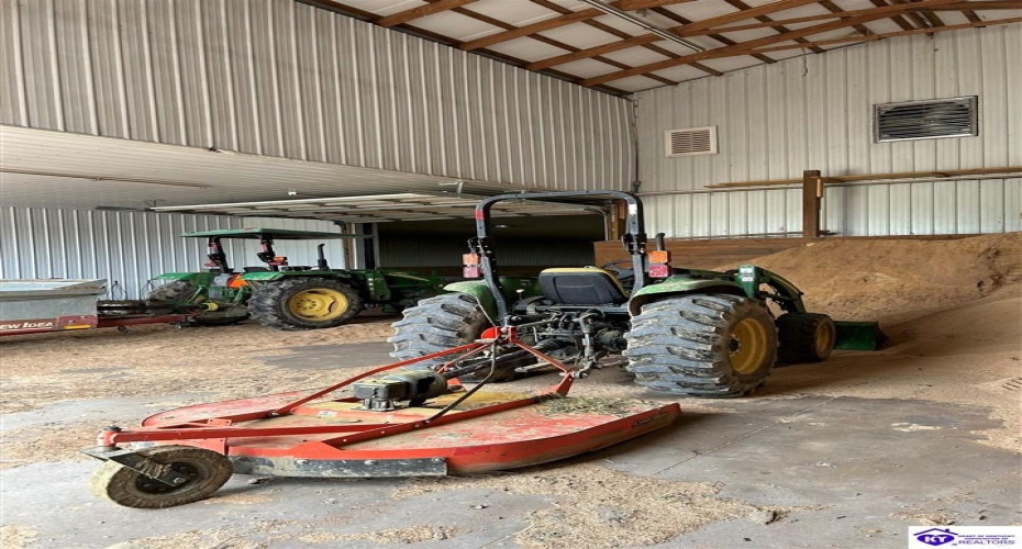 Dixie Highway, Sonora, Kentucky 42776, ,For Sale,Dixie Highway,HK24001442