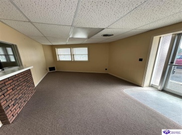 Courthouse Square, Hardinsburg, Kentucky 40143, ,For Sale,Courthouse Square,HK24001457