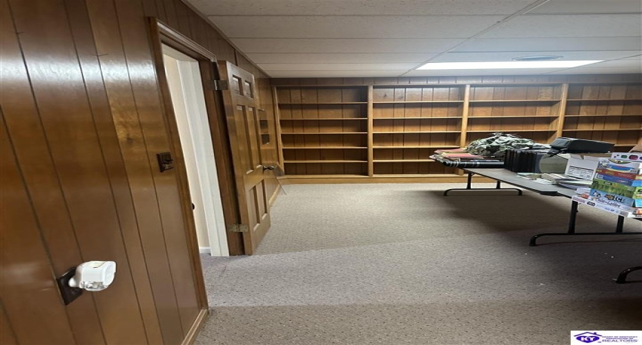 Courthouse Square, Hardinsburg, Kentucky 40143, ,For Sale,Courthouse Square,HK24001457