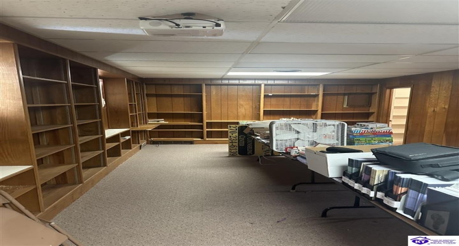 Courthouse Square, Hardinsburg, Kentucky 40143, ,For Sale,Courthouse Square,HK24001457