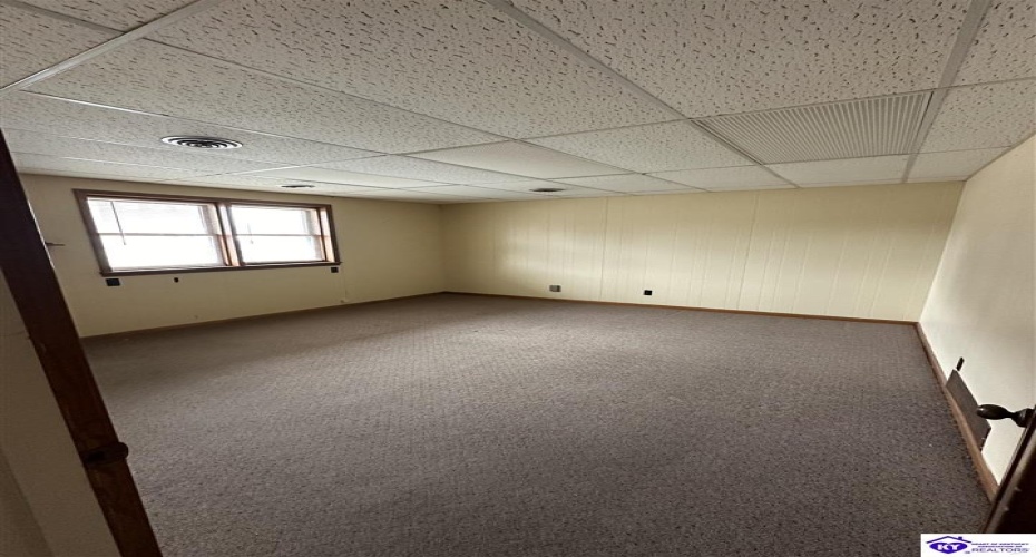 Courthouse Square, Hardinsburg, Kentucky 40143, ,For Sale,Courthouse Square,HK24001457