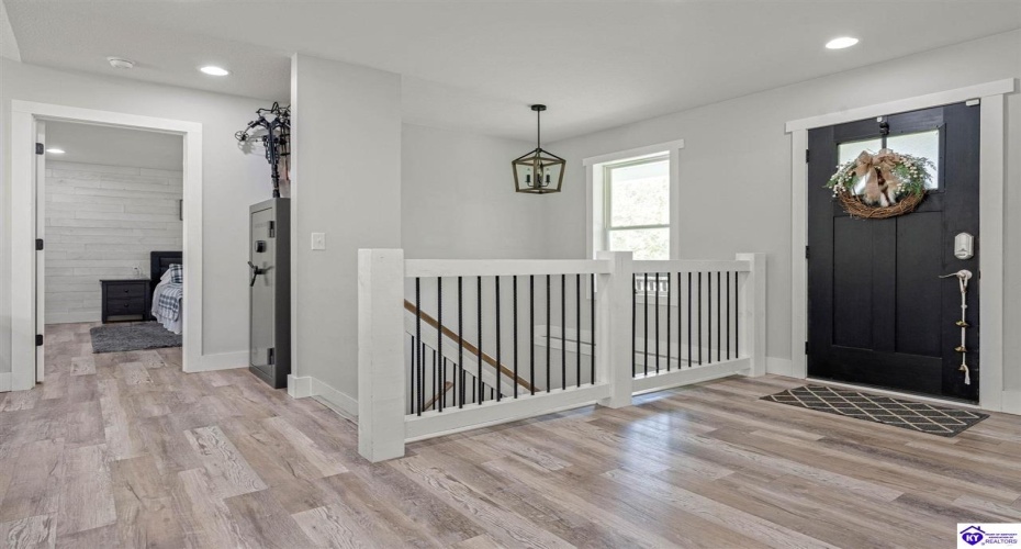 Middle Creek Road, Elizabethtown, Kentucky 42701, ,3 BathroomsBathrooms,For Sale,Middle Creek Road,HK24001465