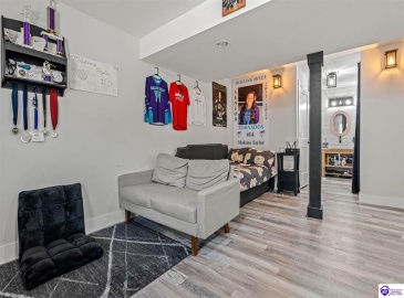 Middle Creek Road, Elizabethtown, Kentucky 42701, ,3 BathroomsBathrooms,For Sale,Middle Creek Road,HK24001465