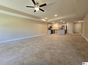 Breckinridge Circle, Vine Grove, Kentucky 40175, ,2 BathroomsBathrooms,For Sale,Breckinridge Circle,HK24001477