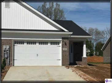 Breckinridge Circle, Vine Grove, Kentucky 40175, ,2 BathroomsBathrooms,For Sale,Breckinridge Circle,HK24001477