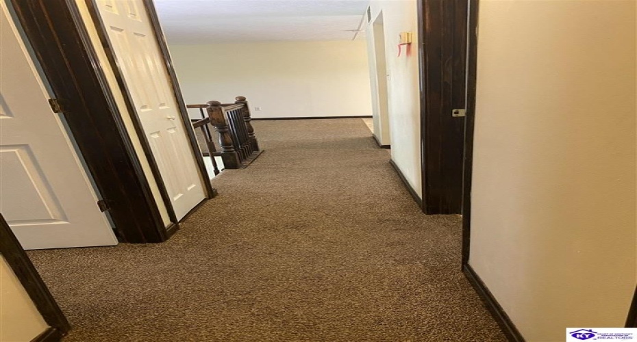 Candy Court, Radcliff, Kentucky 40160, ,2 BathroomsBathrooms,For Sale,Candy Court,HK24001481