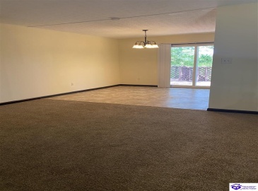 Candy Court, Radcliff, Kentucky 40160, ,2 BathroomsBathrooms,For Sale,Candy Court,HK24001481